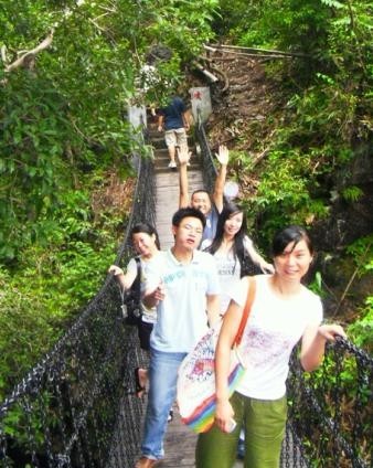 周洛活動 周洛活動